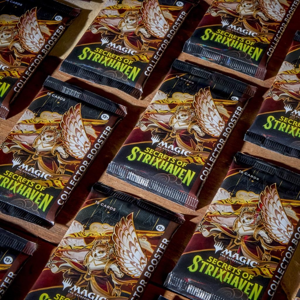 Magic: The Gathering Secrets of Strixhaven - Collector Booster Box (12 Packs)